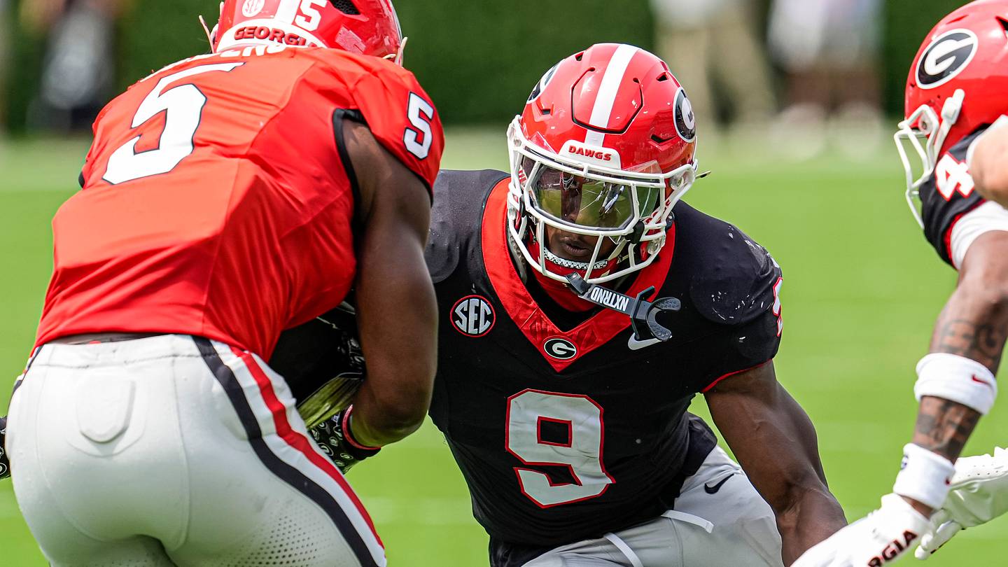 New Dallas Cowboys 2027 Mock Draft Keeps Bolstering Christian Parker Defense