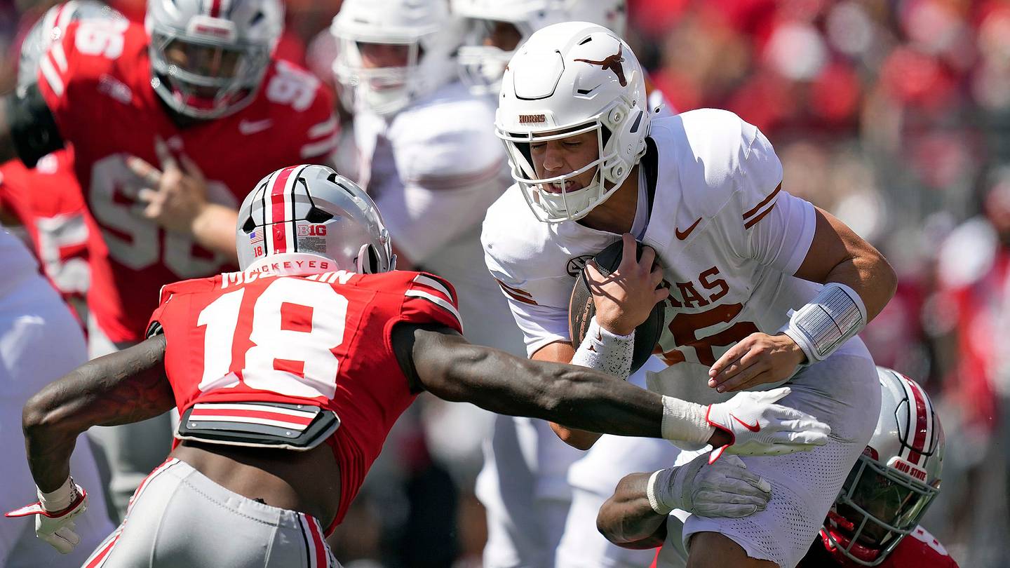 Texas Longhorns Targeting 5-Star Recruiting Flip During Ohio State Game