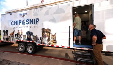 Fort Worth pauses free mobile spay-neuter clinic signups after registration surge