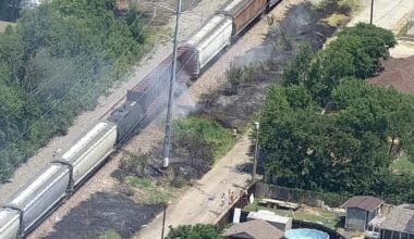 Fire burns along train tracks in Fort Worth