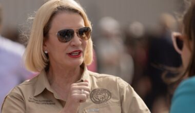 Texas commissioner orders feds to stop clearing border tract
