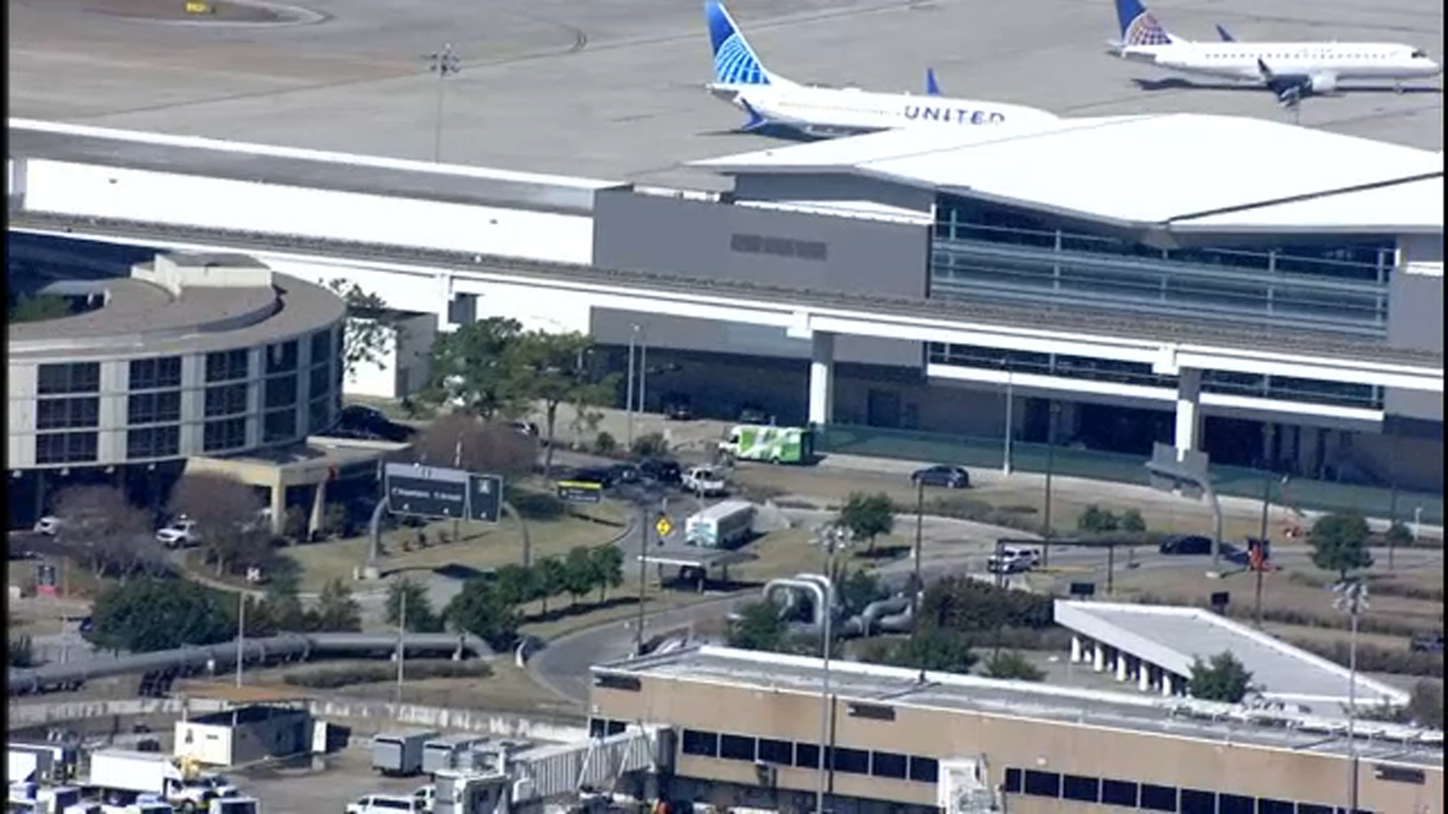 Texas news: Gov. Greg Abbott threatens Dallas, Houston airports’ grant funds over Islamic washing facilities