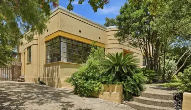 'Art Deco dream home' for sale in San Antonio designed by architect behind Jefferson High School