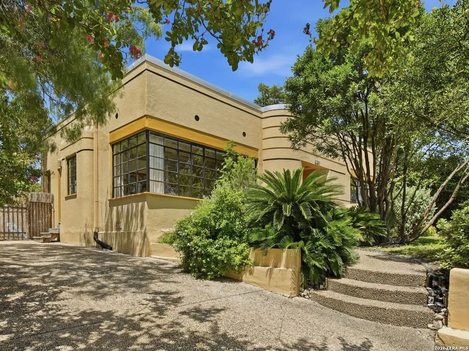 'Art Deco dream home' for sale in San Antonio designed by architect behind Jefferson High School