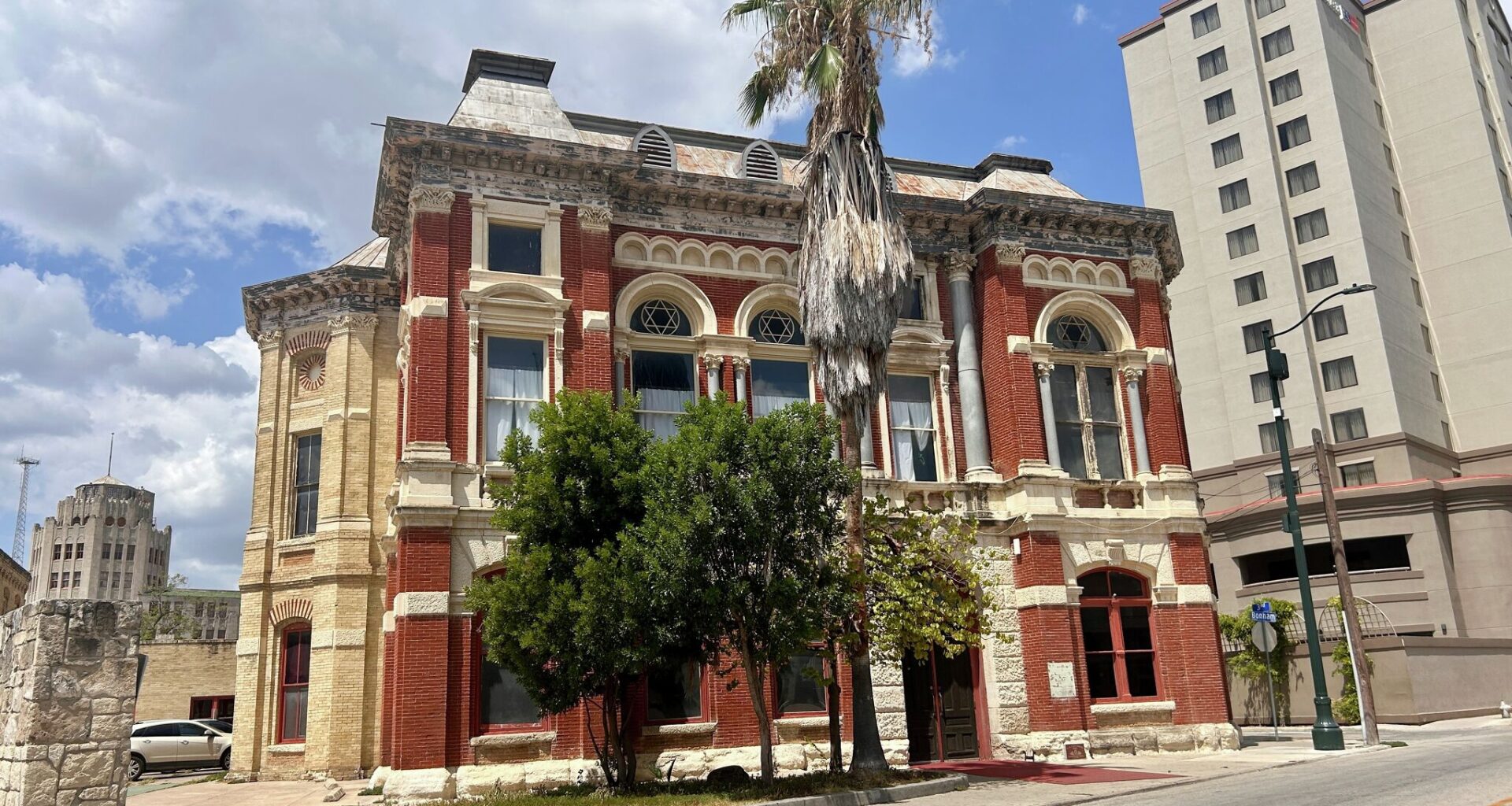 Bonham Exchange closes temporarily. Here's what to know.