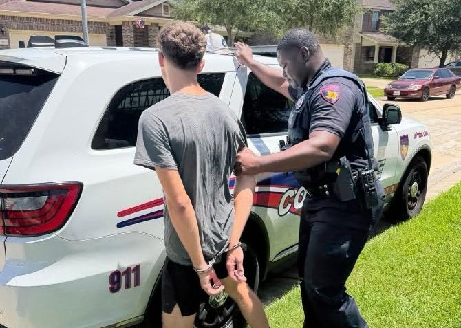 Accused Harris County HOA attacker hailed as 'hero'