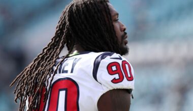 Jadeveon Clowney set to return to Houston