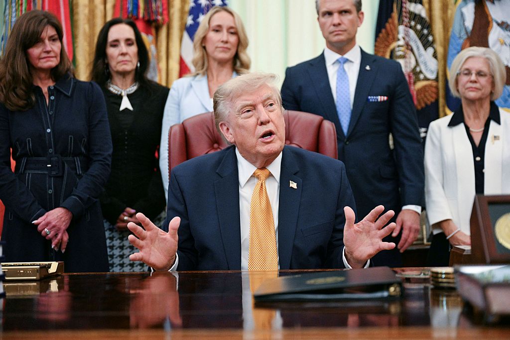 Trump criticizes ExxonMobil, Chevron over profits, gas prices