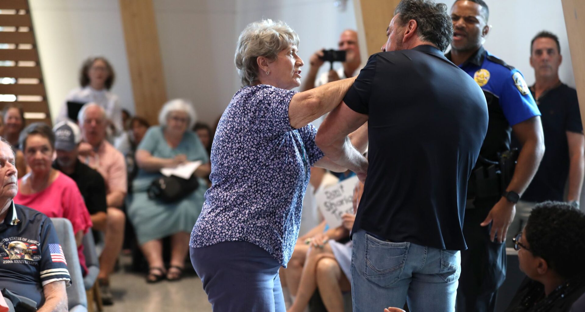 McKinney council approves mosque site plan after raucous meeting