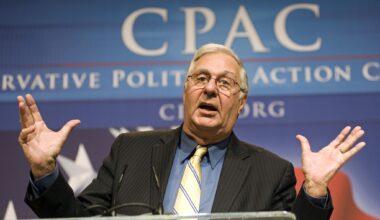 Letters — Political parties, Dallas, White Rock Rowing, Rangers