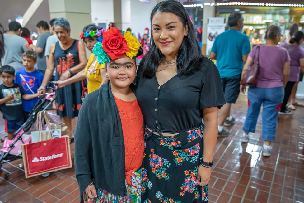 San Antonio festival hopes to set a record for Frida Kahlo look-alikes