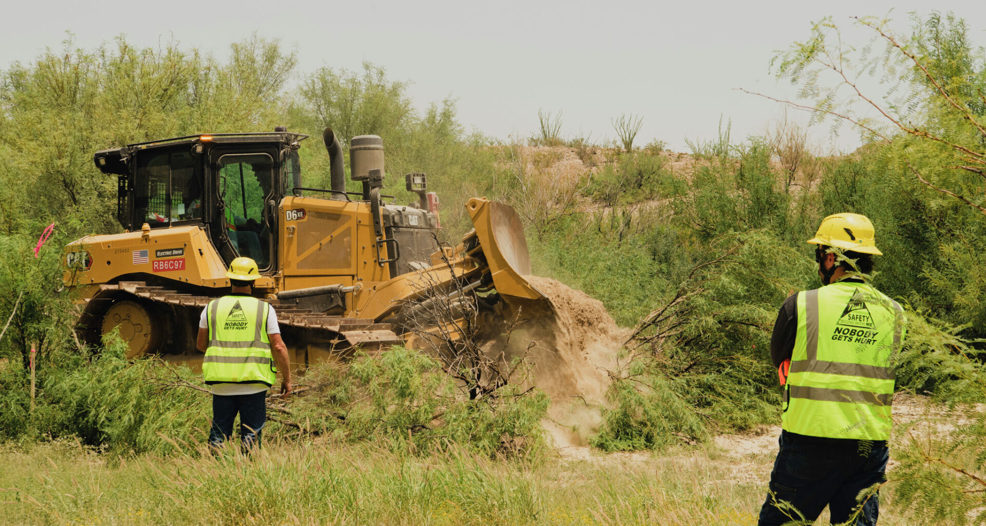 Federal contractors begin border barrier construction near Santa Elena Canyon, inside Big Bend National Park. August 6, 2026.