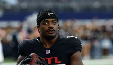 Dallas Cowboys sign UFL running back Jashaun Corbin