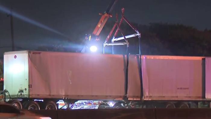 SH-225 at Richey Street reopens after being closed for hours due to hazmat spill