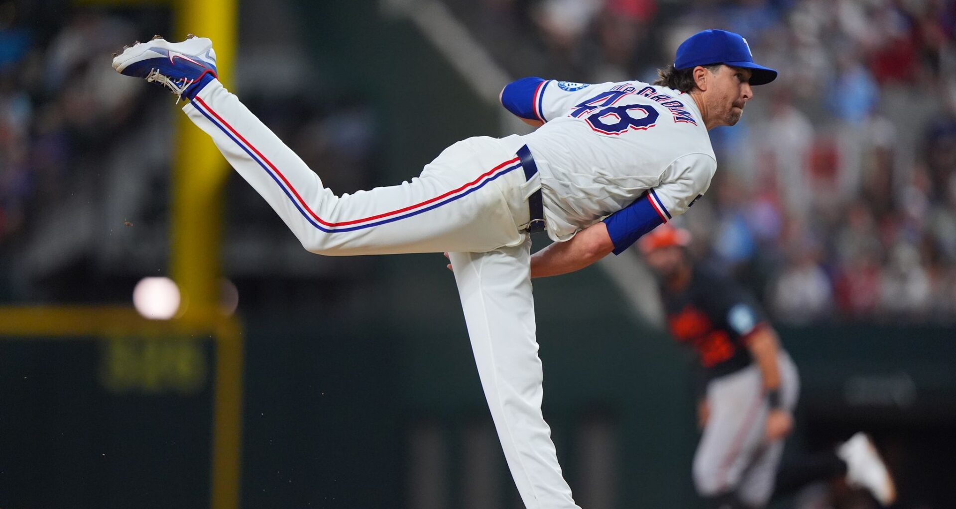 Jacob deGrom wanted to stay with Rangers, and extends their win streak with 9 Ks