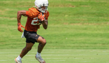 Texas football has plenty of speed but which 2026 Longhorn is fastest?