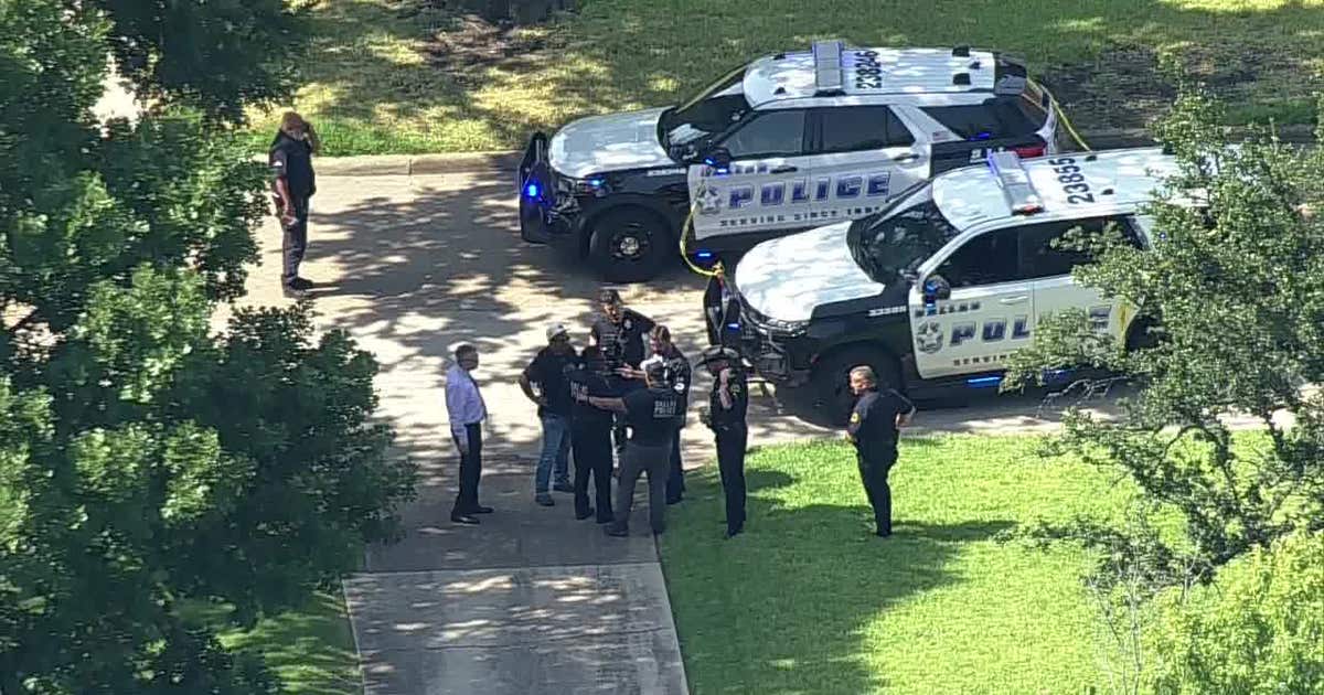 Dallas officer fires shot during felony traffic stop of carjacking suspect