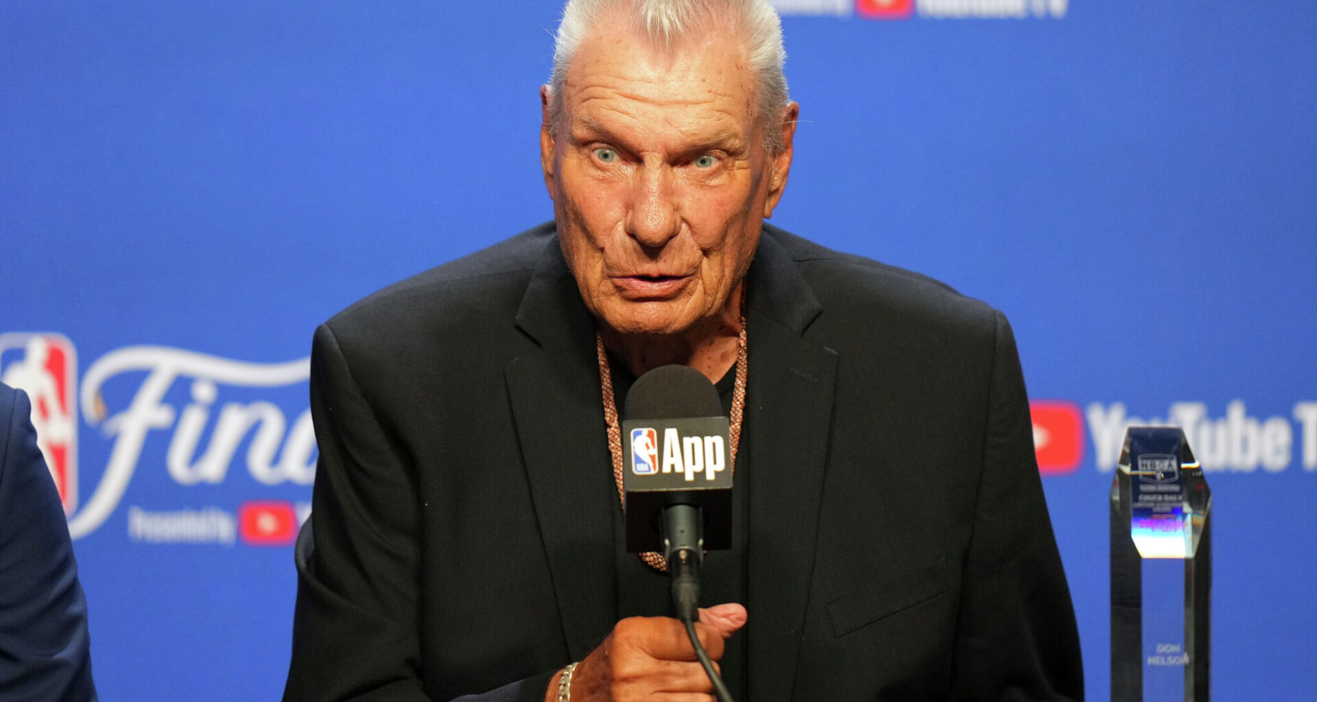 Former Dallas Mavericks head coach Don Nelson dies at 86