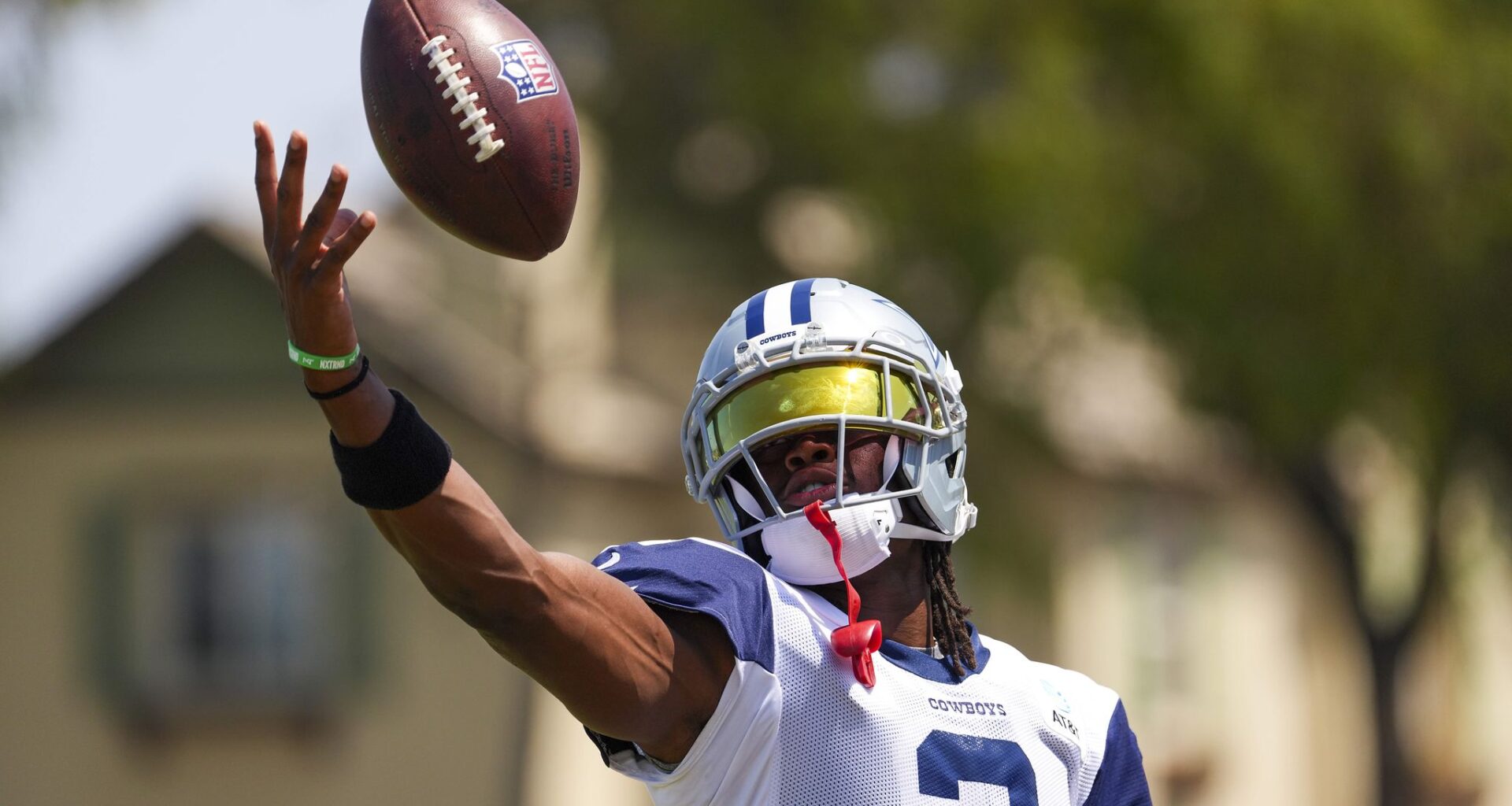 Renewed focus of Cowboys' George Pickens inspired by Kobe, LeBron