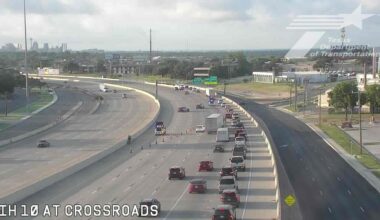 TxDOT says major crash shuts down I-10 East in San Antonio