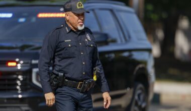 Dallas police to release video in 2 officer shootings