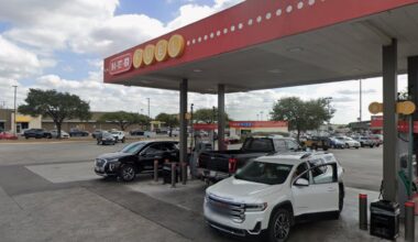 San Antonio-area H-E-B adds $560K fuel station upgrade