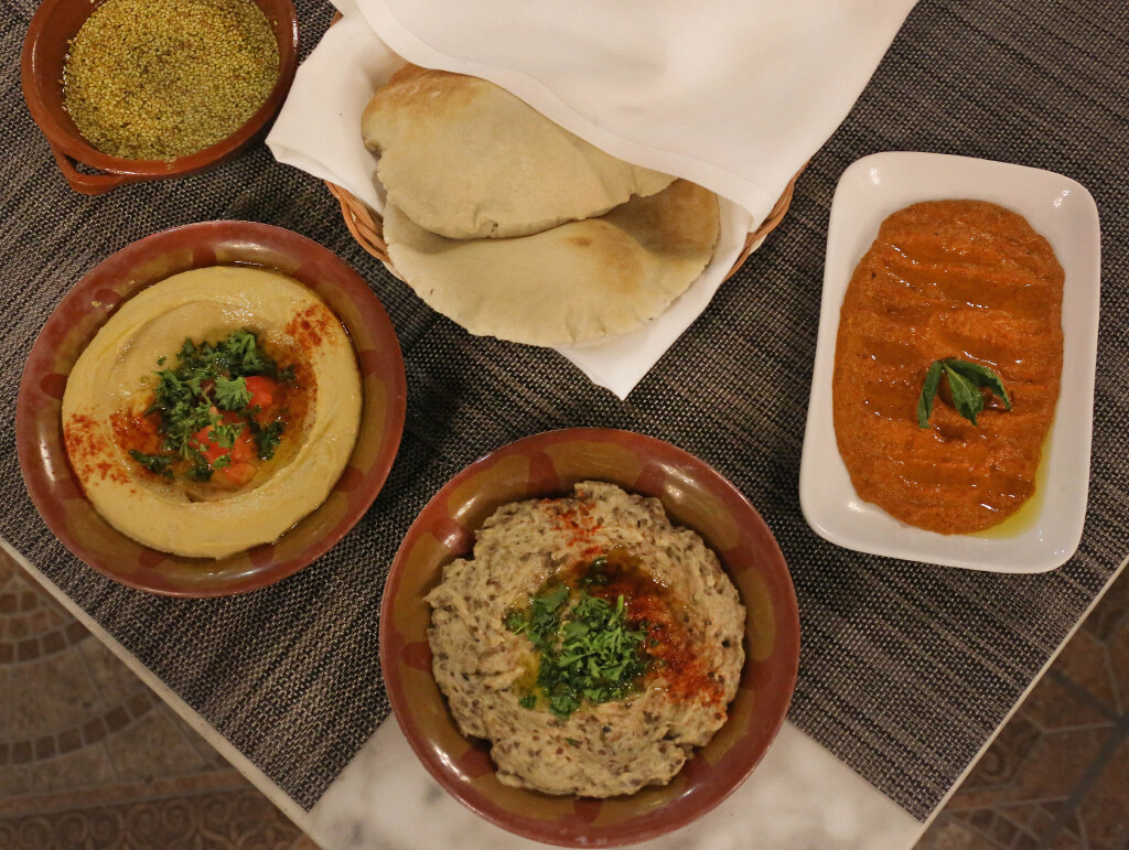 Deep Ellum restaurant Zatar Lebanese Tapas & Bar to close. Here's why