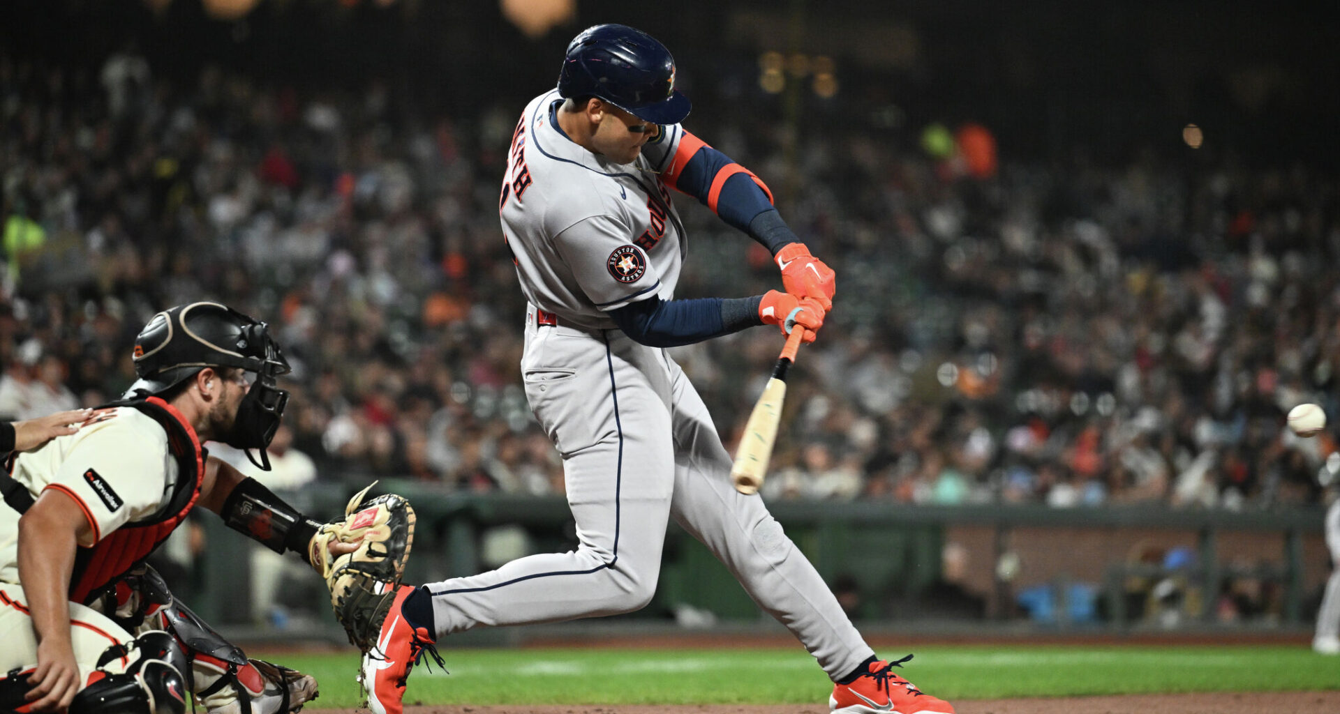 Houston Astros: Late rally leads to 10-inning win over SF Giants