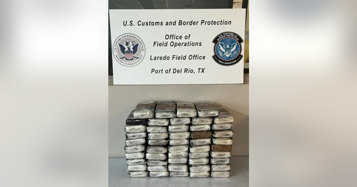 U.S. citizen arrested after 130 pounds of cocaine found in vehicle at Texas-Mexico border