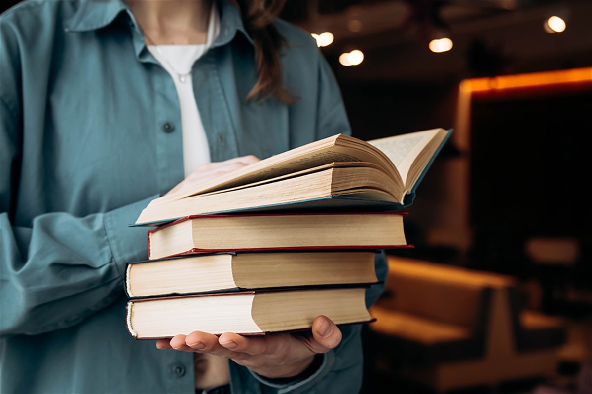 Support Your Library! Fall Book Sale Runs Sept. 22-25, 2026