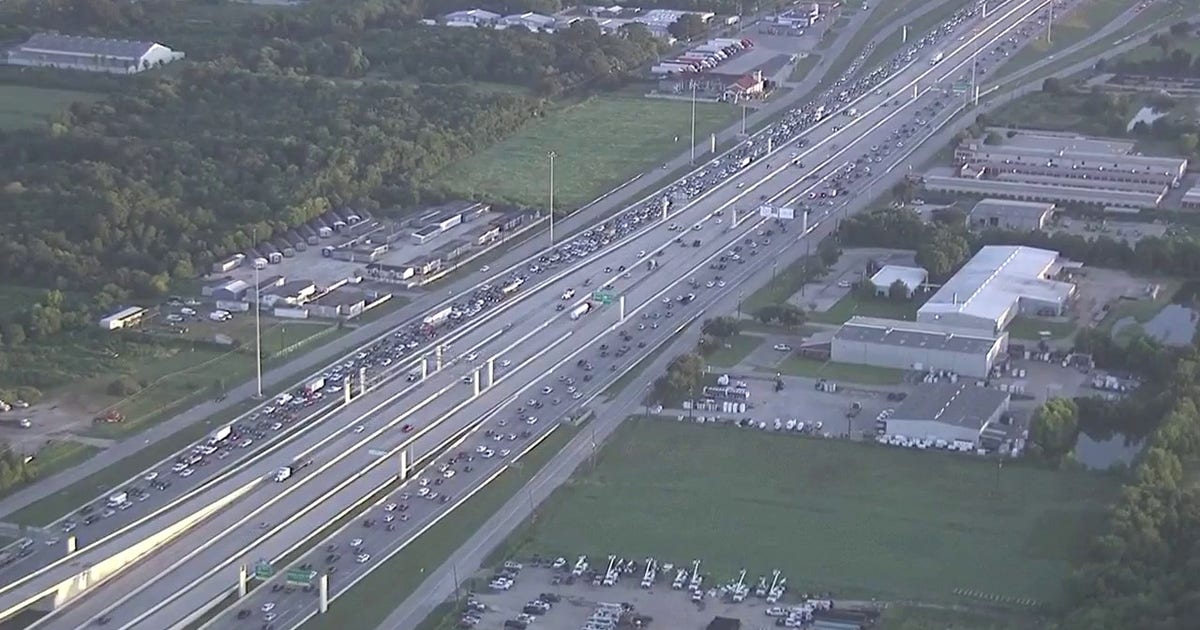 Houston traffic: SH-288 southbound lanes closed after deadly crash