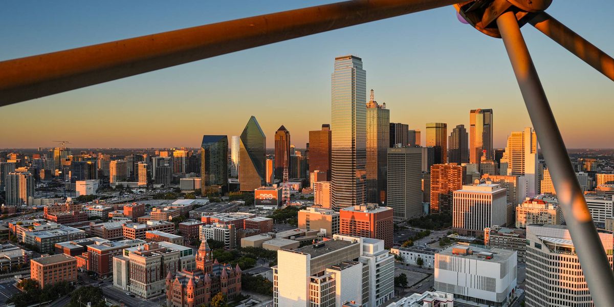 New book takes critical look at Dallas history through its buildings