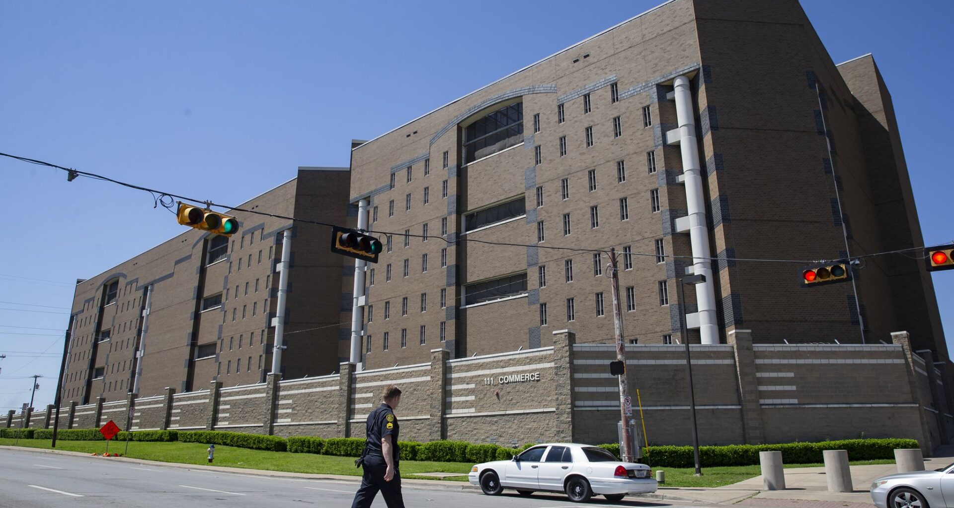 Publisher fights Dallas County jail ban on physical books, magazines