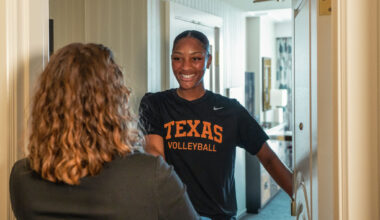 Texas Longhorns-themed suite coming to Fairmont Austin