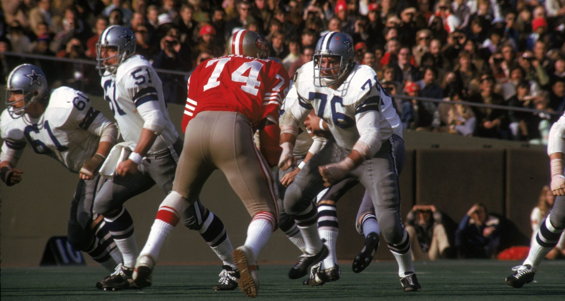 Former Dallas Cowboys offensive lineman John Niland dies at 82