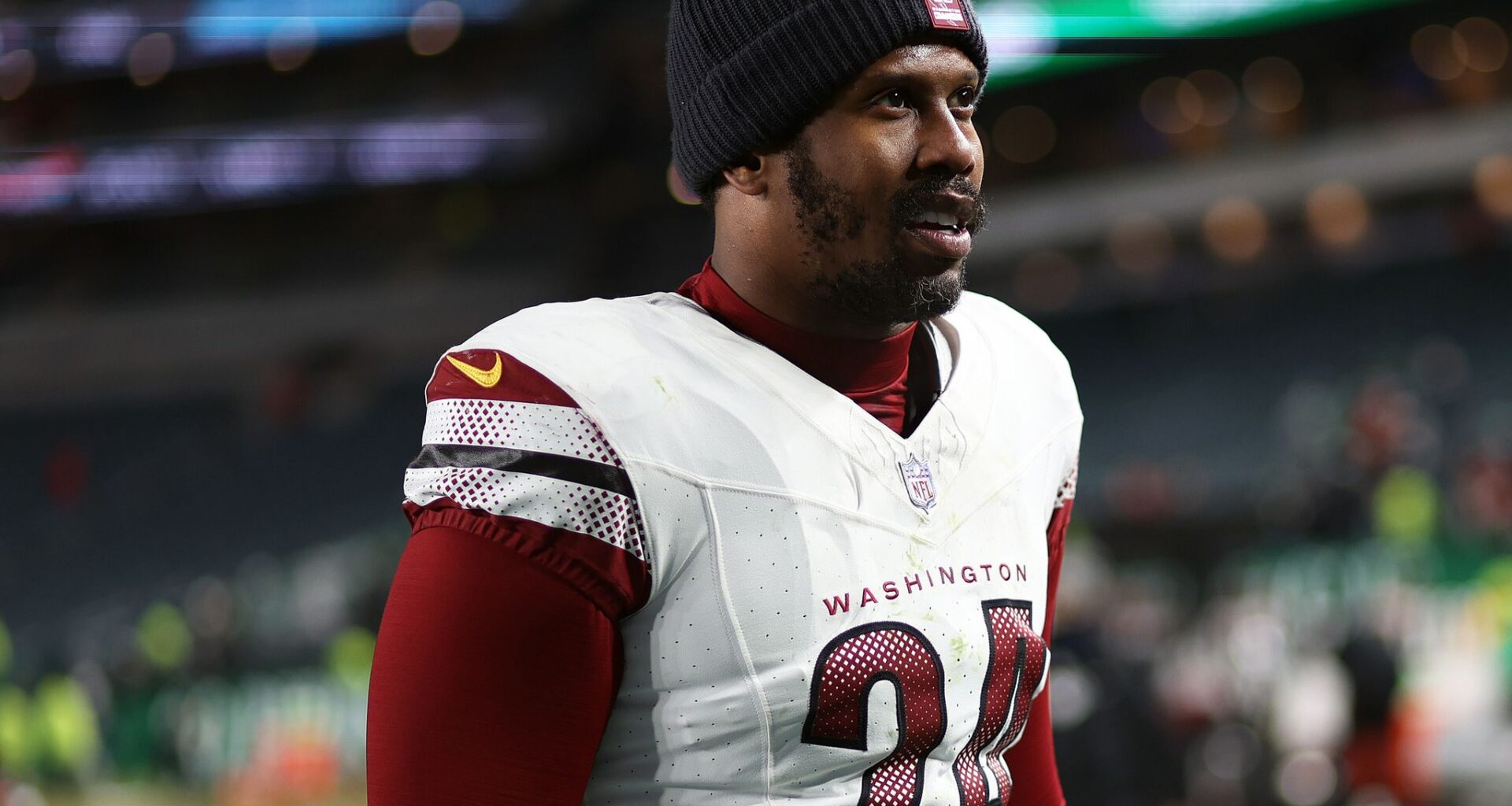 Von Miller is set to join his hometown Dallas Cowboys after agreeing to 1-year deal