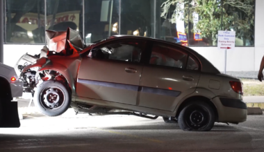 Highway 6 North crash: Woman dead, 2 juveniles injured after vehicle hits concrete pillar