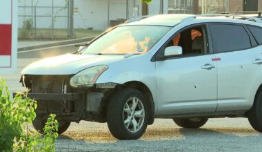 Man hospitalized after shooting on John W. Carpenter Freeway service road