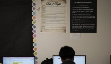 Supreme Court asked to review Texas law requiring the Ten Commandments in public schools
