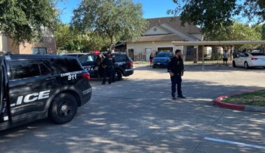 Houston shooting: 1 dead, 1 injured following incident on Oakmoor Parkway