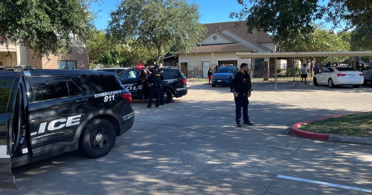 Houston shooting: 1 dead, 1 injured following incident on Oakmoor Parkway