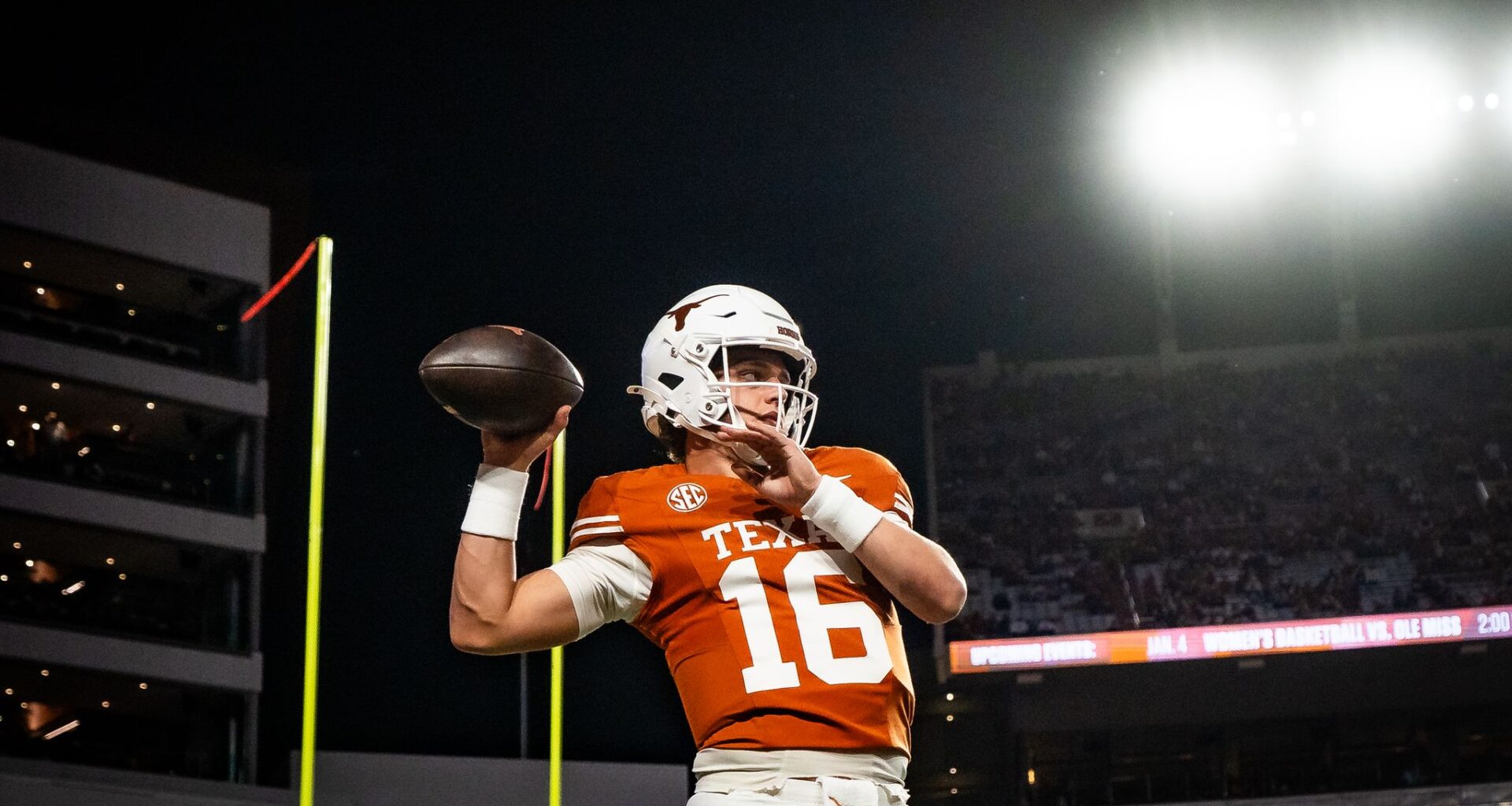 Arch Manning will have to put up these numbers to win Heisman Trophy