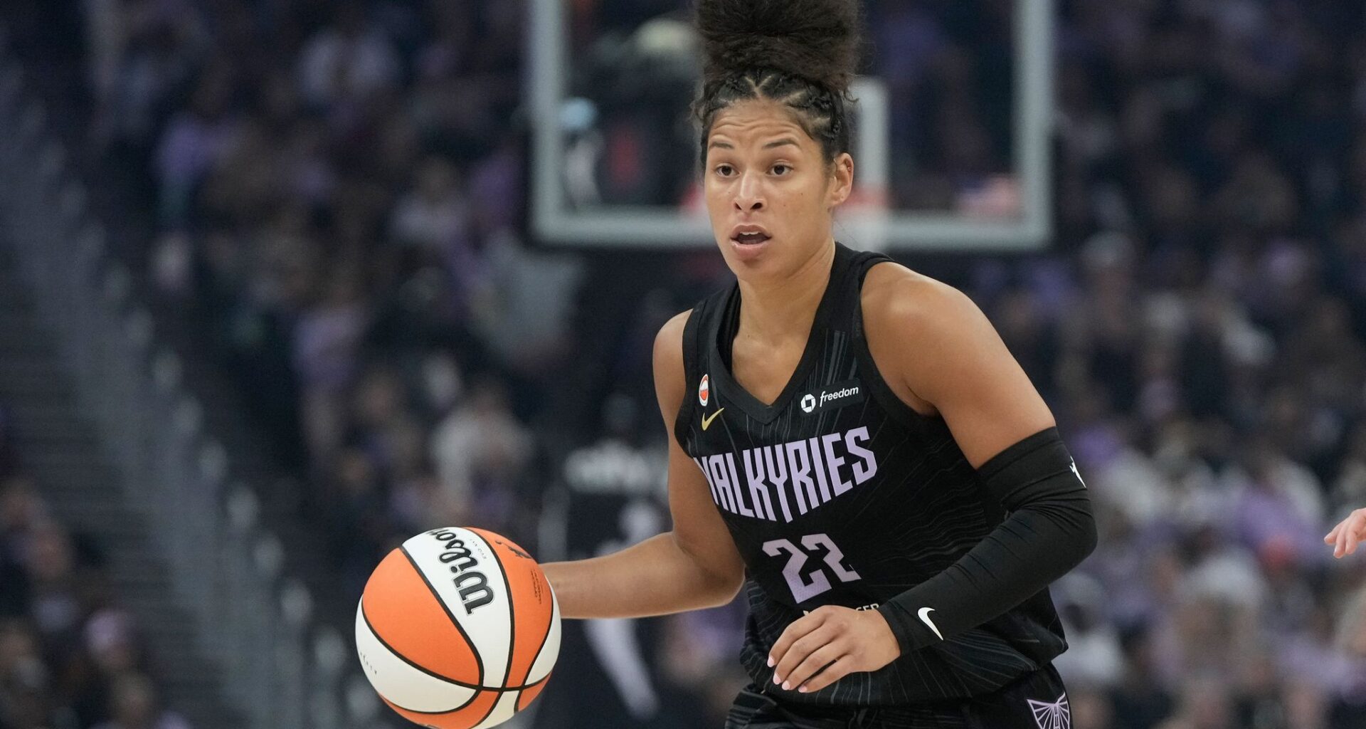 Valkyries are playoff bound again in 2nd year after beating Dallas 78-70 behind Williams' 23 points