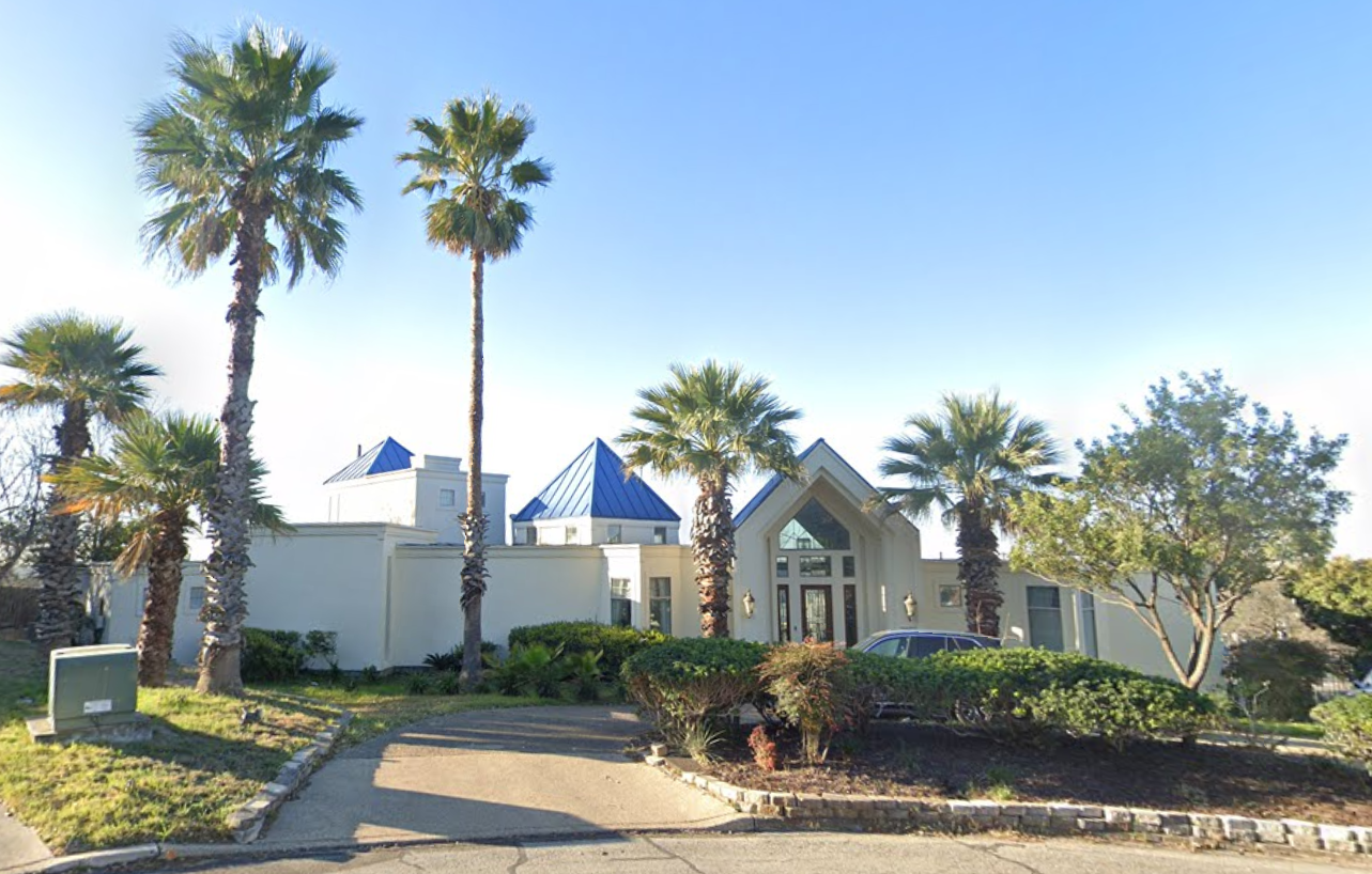 That mysterious blue-roofed San Antonio house is now for sale