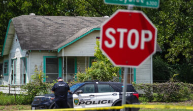 Houston man charged after North Wayside shooting wounds 3