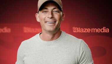 Dallas-area megachurch pastor lands conservative podcast deal