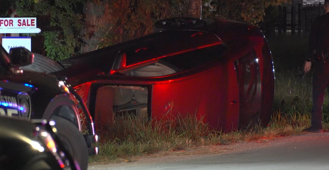 3 men shot in Kashmere Gardens overnight, Houston police say