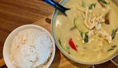 curry and rice at Bangkok Dee