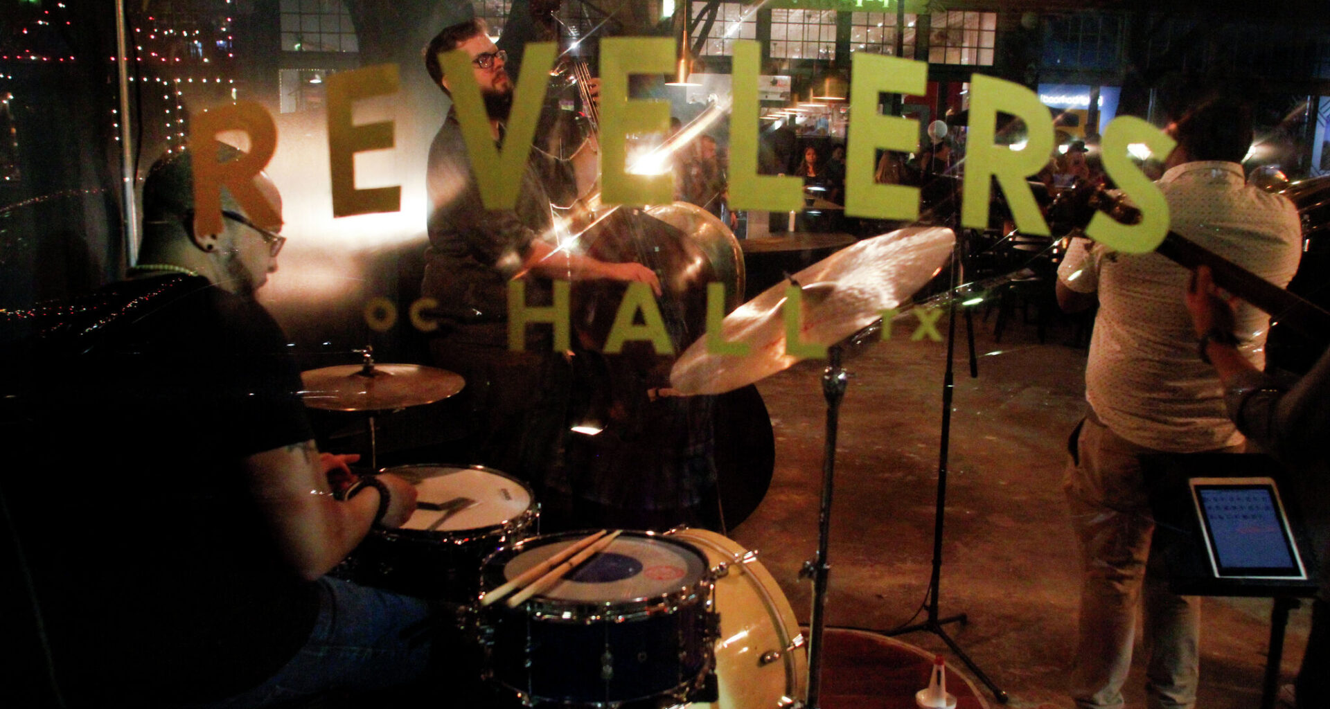 Revelers Hall hosts Midsummer Mardi Gras party in Dallas