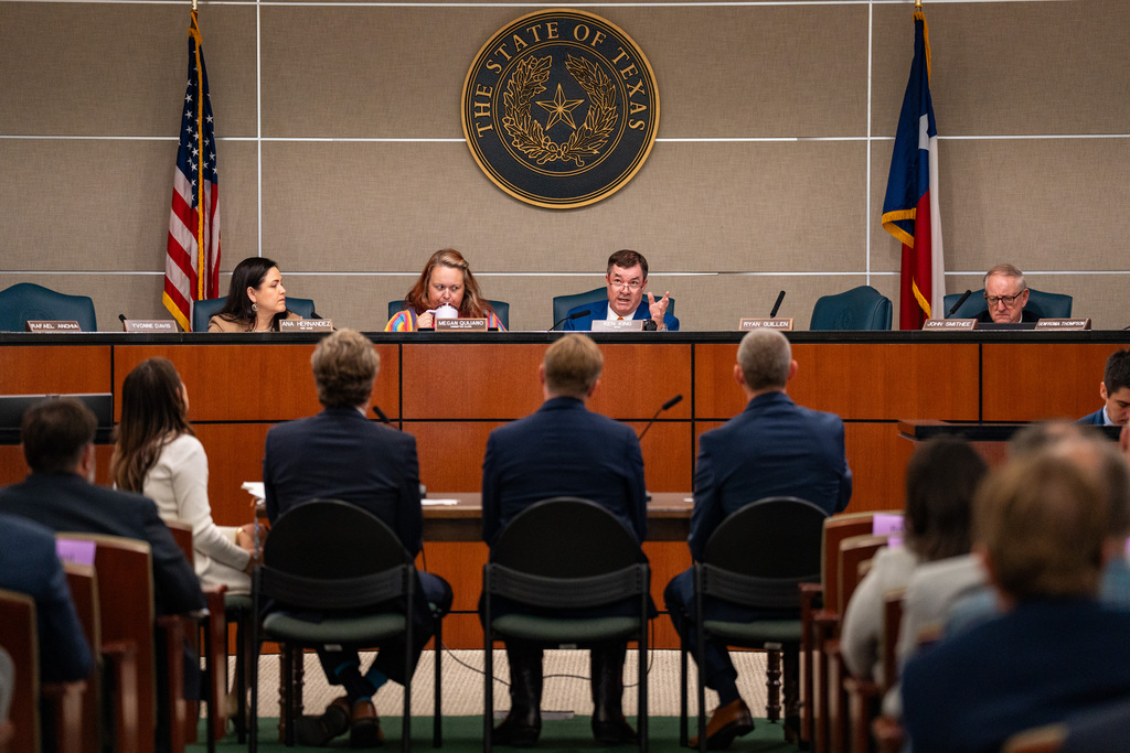 State lawmakers press data center developers on water, power use
